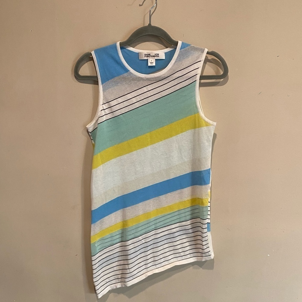 Diane Von Furstenburg Stripe Asymmetrical Top Short Sleeve Size P
